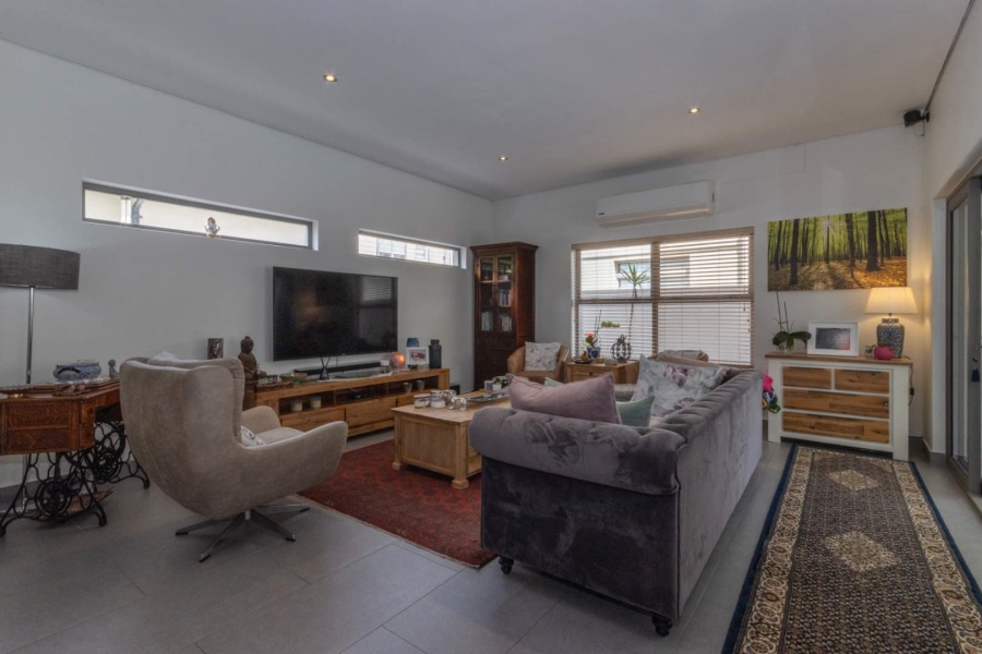 3 Bedroom Property for Sale in Sunset Beach Western Cape